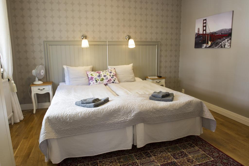 Lilla Hotellet I Nora Kültér fotó