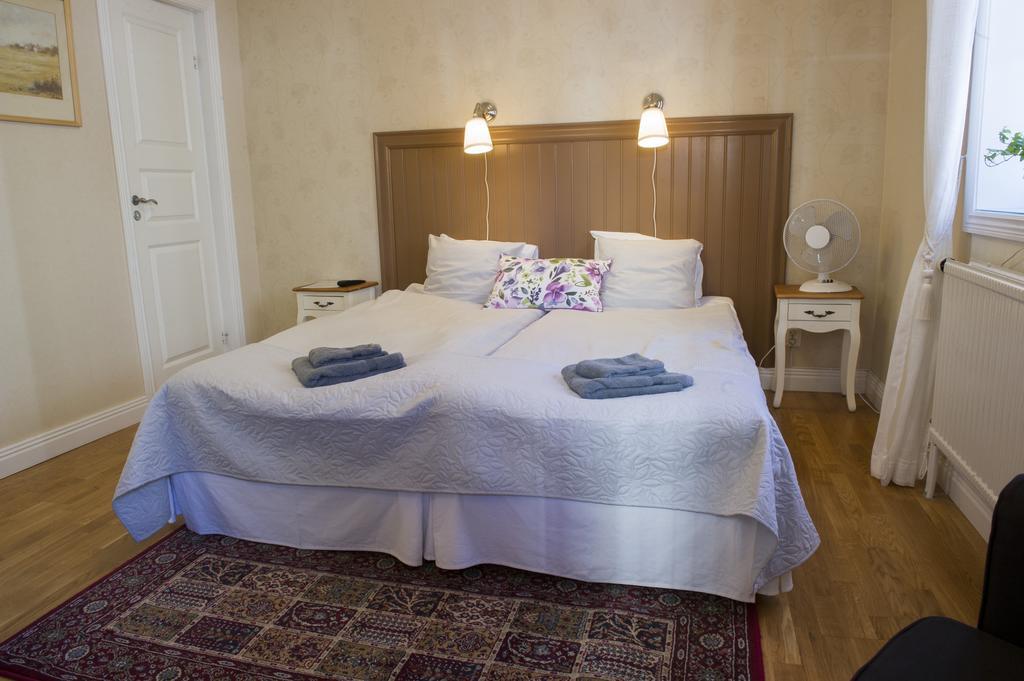 Lilla Hotellet I Nora Kültér fotó