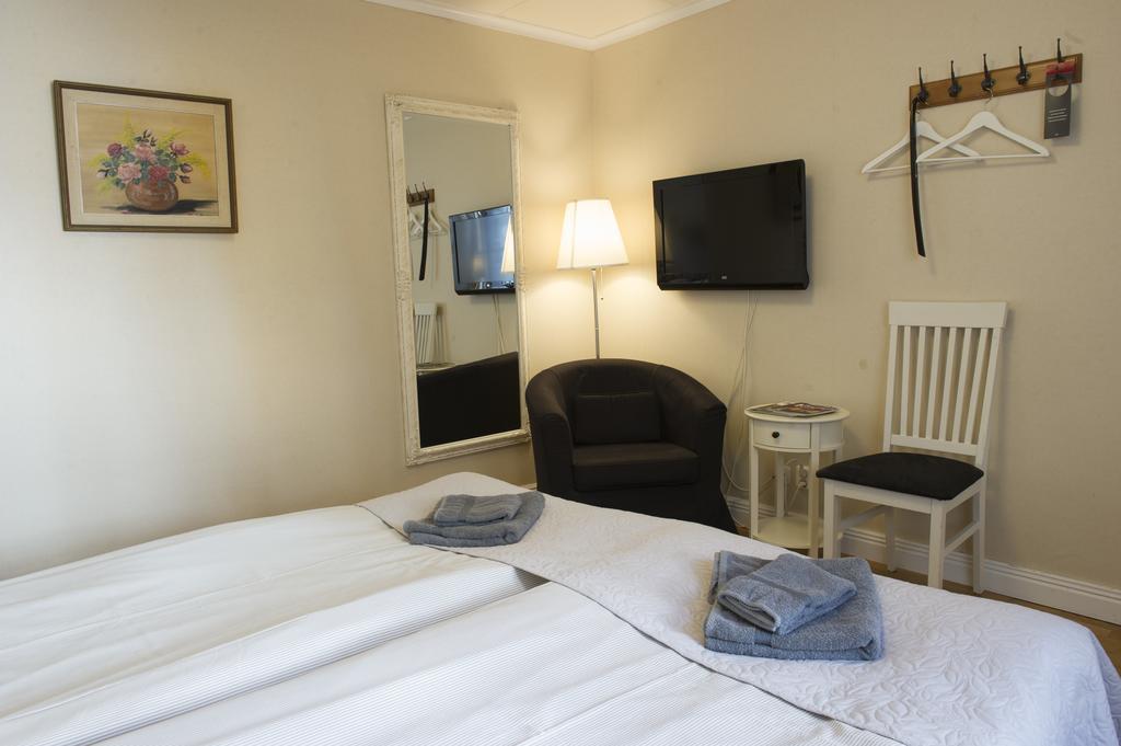 Lilla Hotellet I Nora Kültér fotó