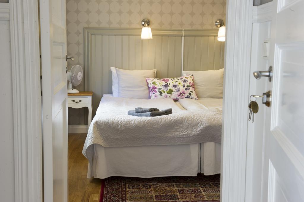 Lilla Hotellet I Nora Kültér fotó